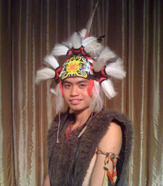 Male headgear decorated with beads, animal hair and hornbill feathers.
